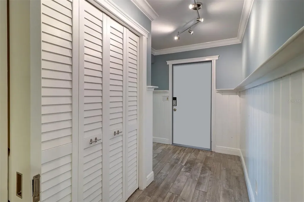 2958 Meadow Wood Drive Clearwater FL 33761