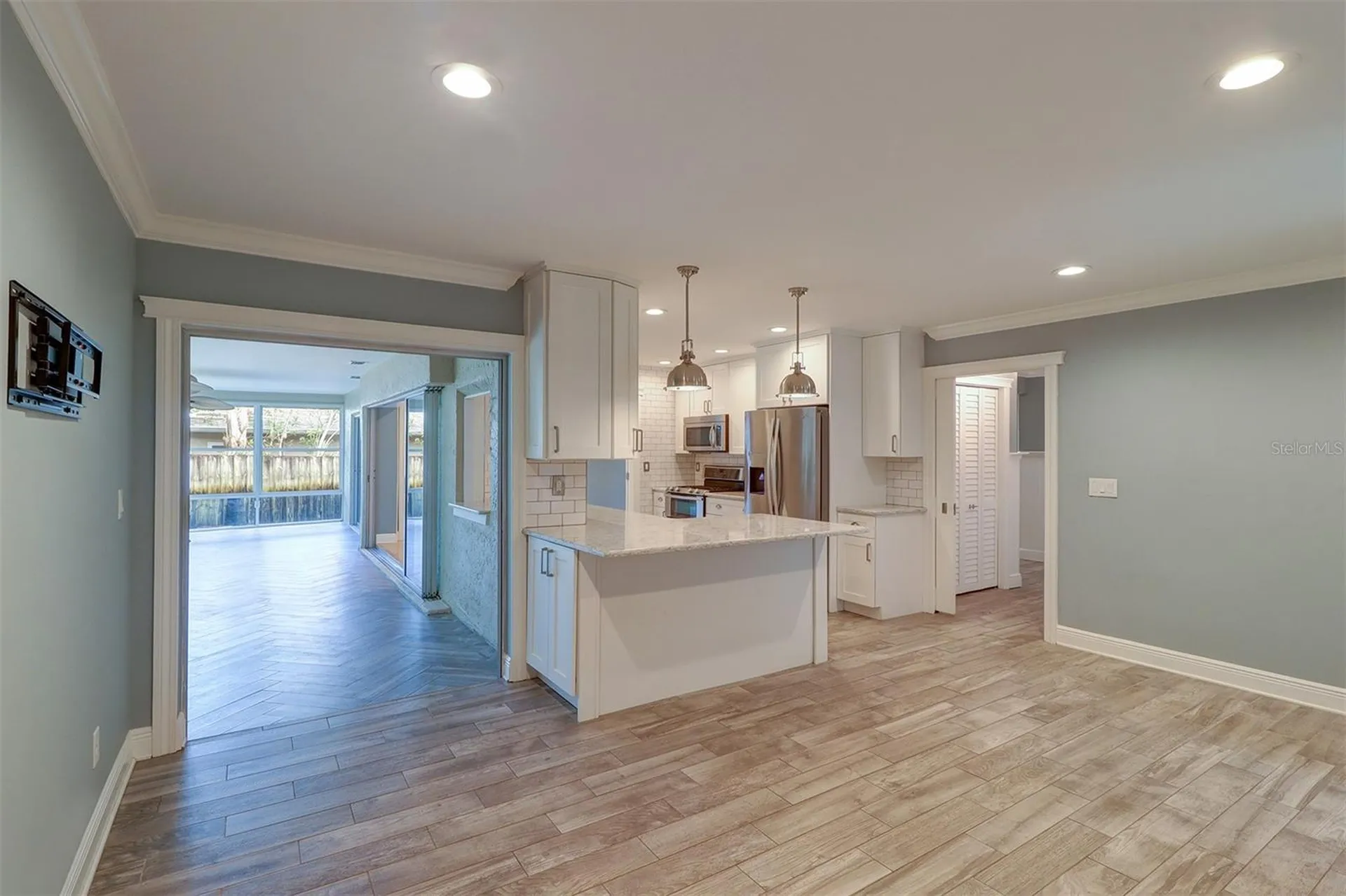 2958 Meadow Wood Drive Clearwater FL 33761