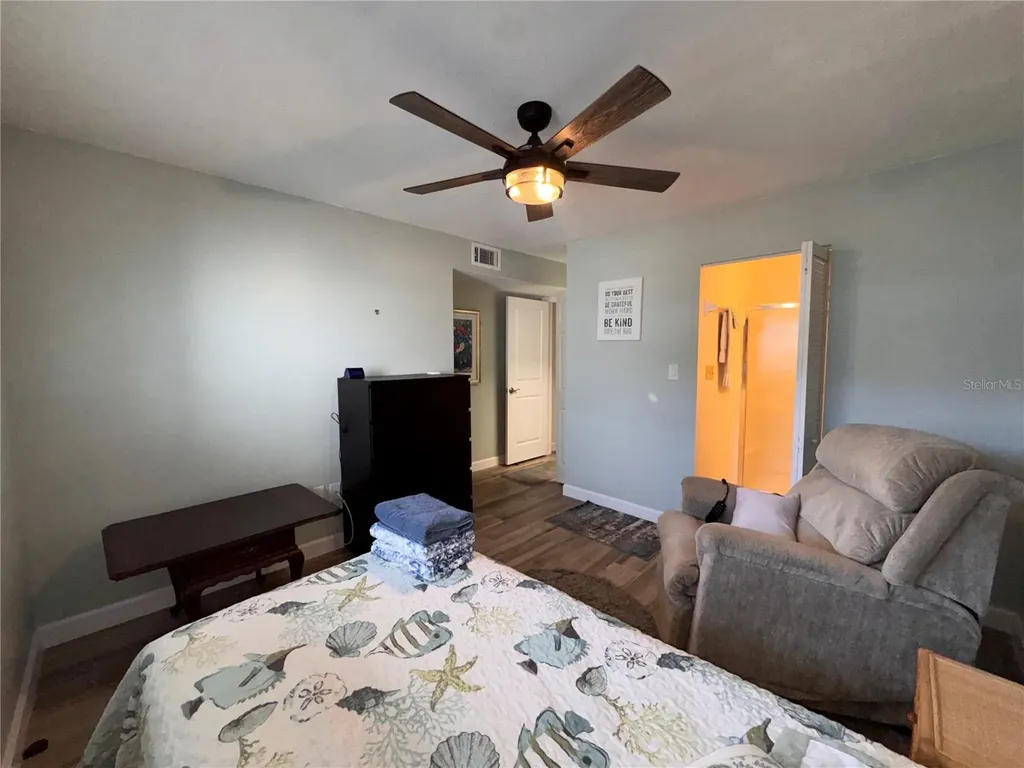 202 46th Terrace W Bradenton FL 34202