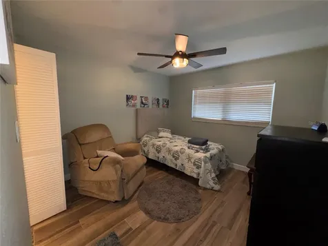 202 46th Terrace W Bradenton FL 34202