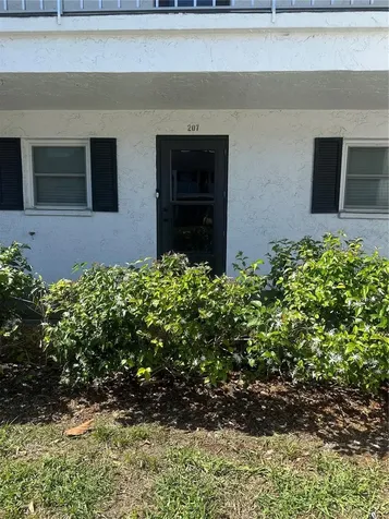 202 46th Terrace W Bradenton FL 34202