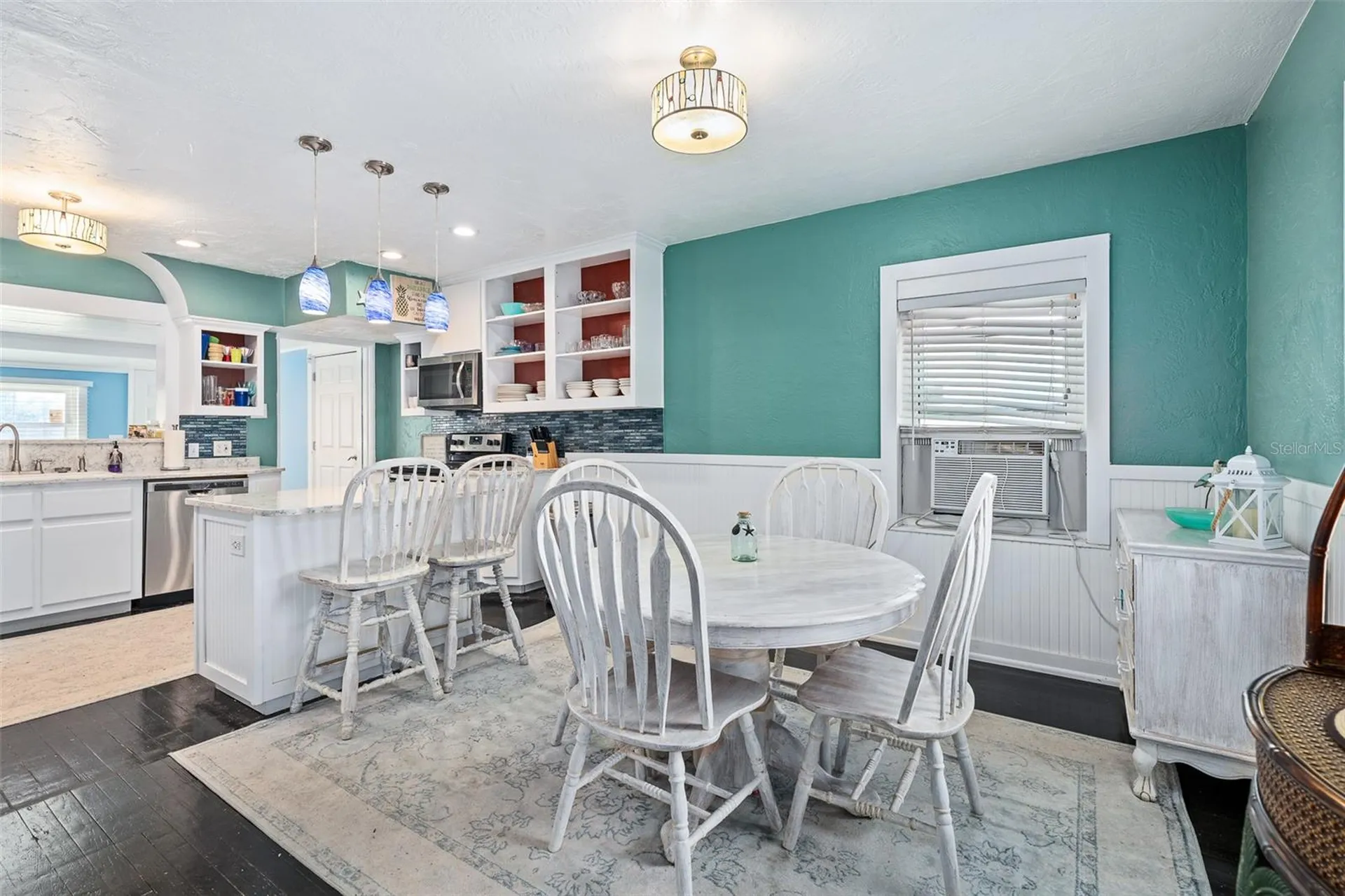 129 S Wild Olive Avenue Daytona Beach FL 32118