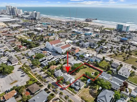129 S Wild Olive Avenue Daytona Beach FL 32118