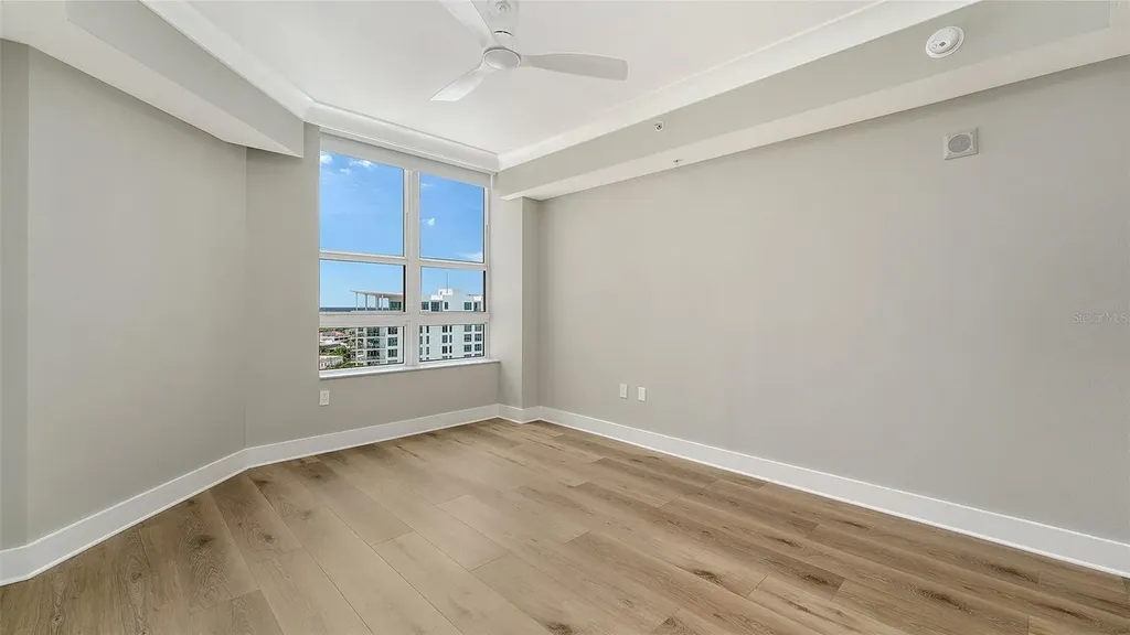1350 Main Street Sarasota FL 34236