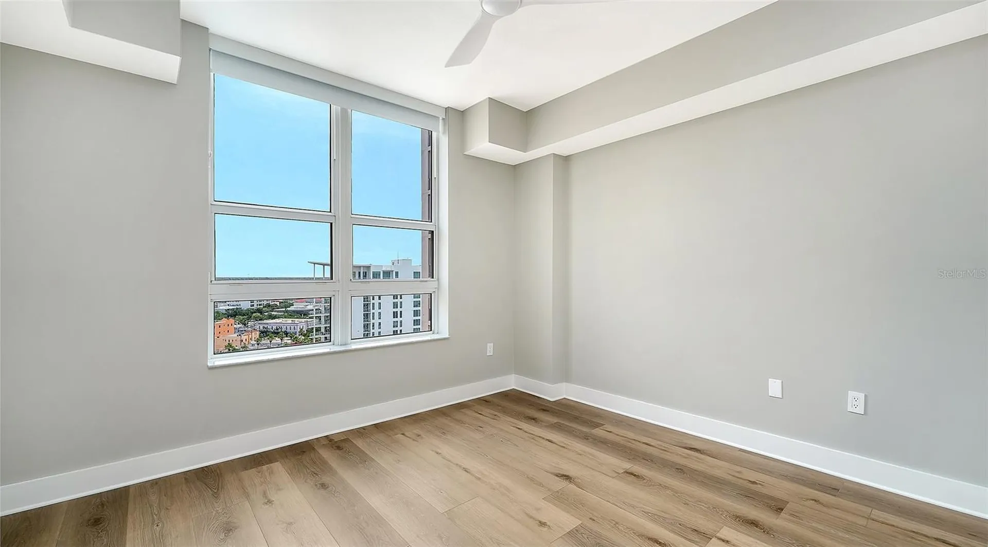 1350 Main Street Sarasota FL 34236