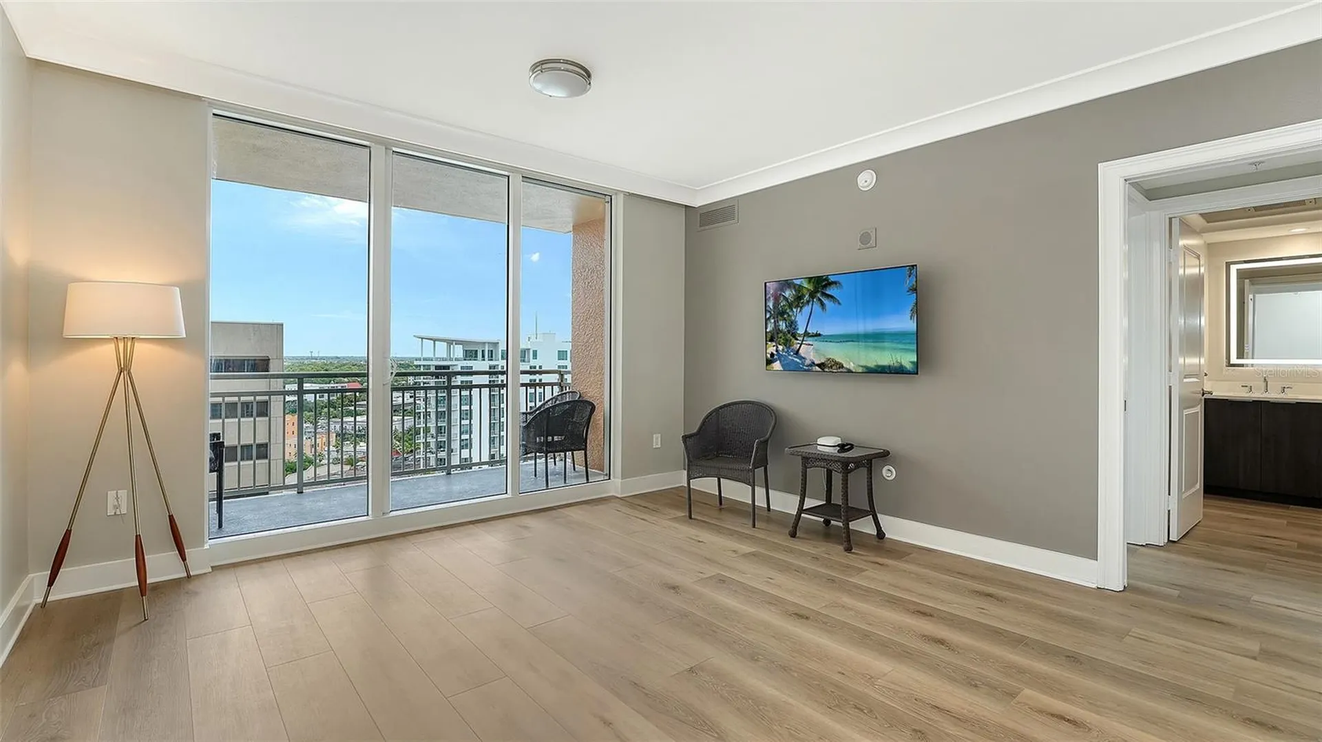 1350 Main Street Sarasota FL 34236