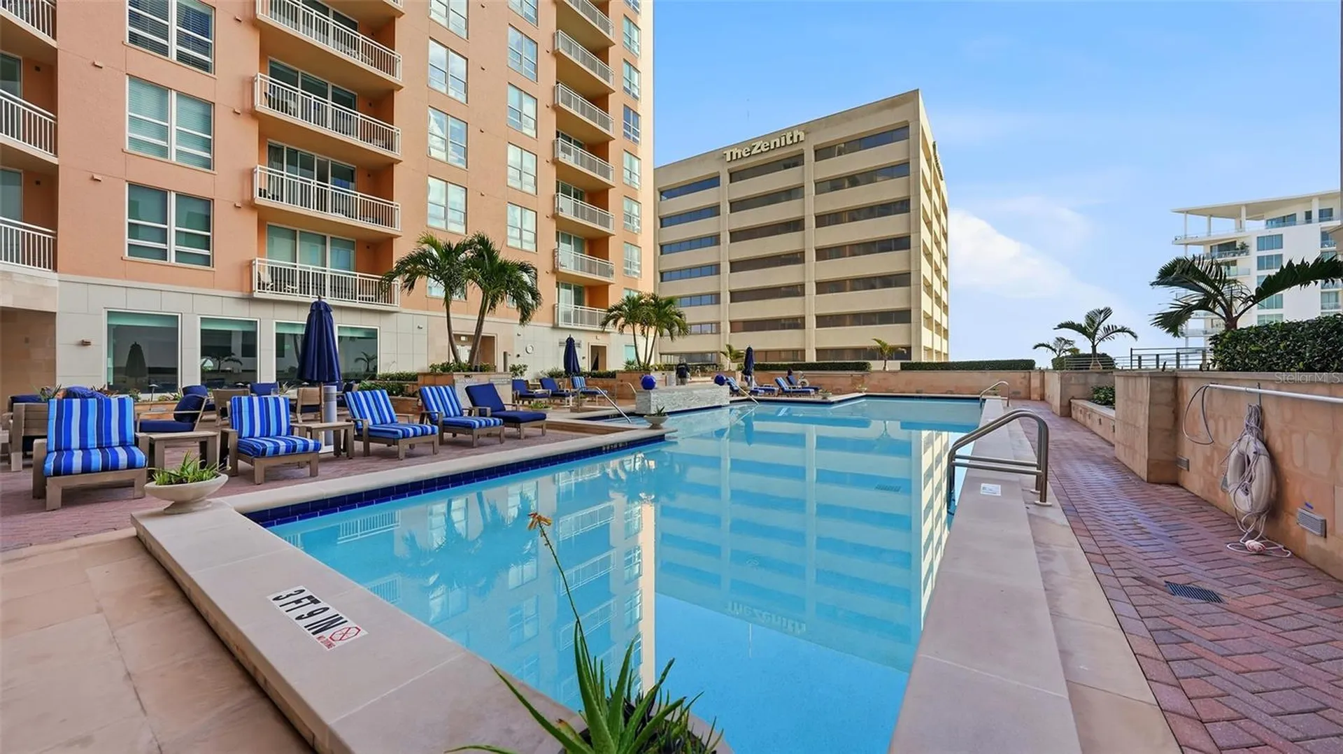 1350 Main Street Sarasota FL 34236