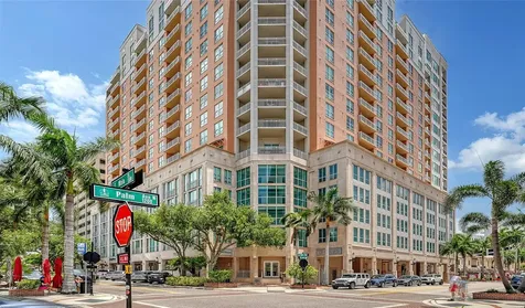 1350 Main Street Sarasota FL 34236