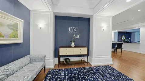 1350 Main Street Sarasota FL 34236