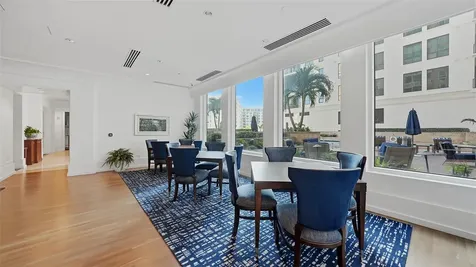 1350 Main Street Sarasota FL 34236