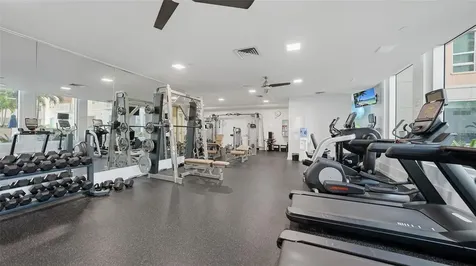 1350 Main Street Sarasota FL 34236