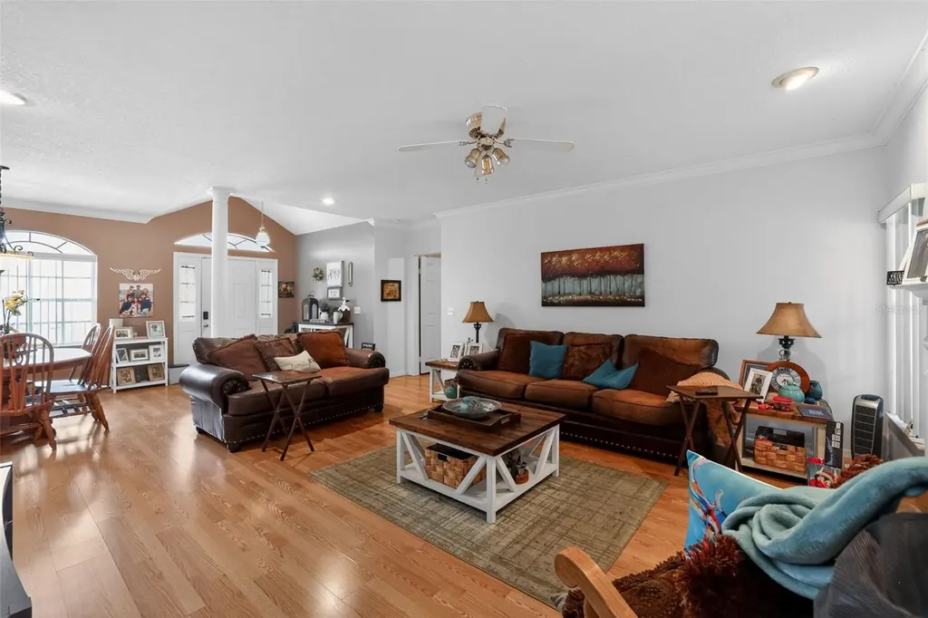 846 Greenbelt Circle Brandon FL 33510