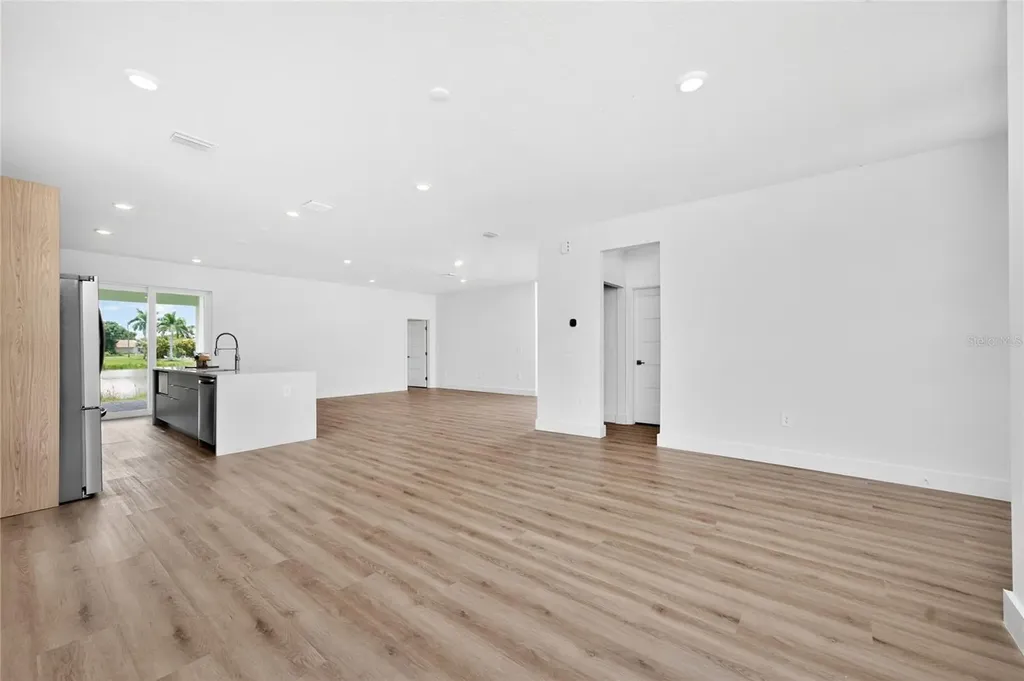 203 Redwood Road Rotonda West FL 33947