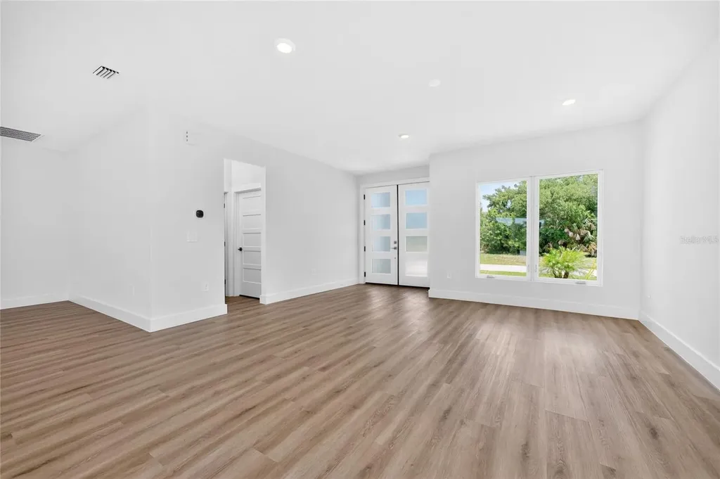 203 Redwood Road Rotonda West FL 33947