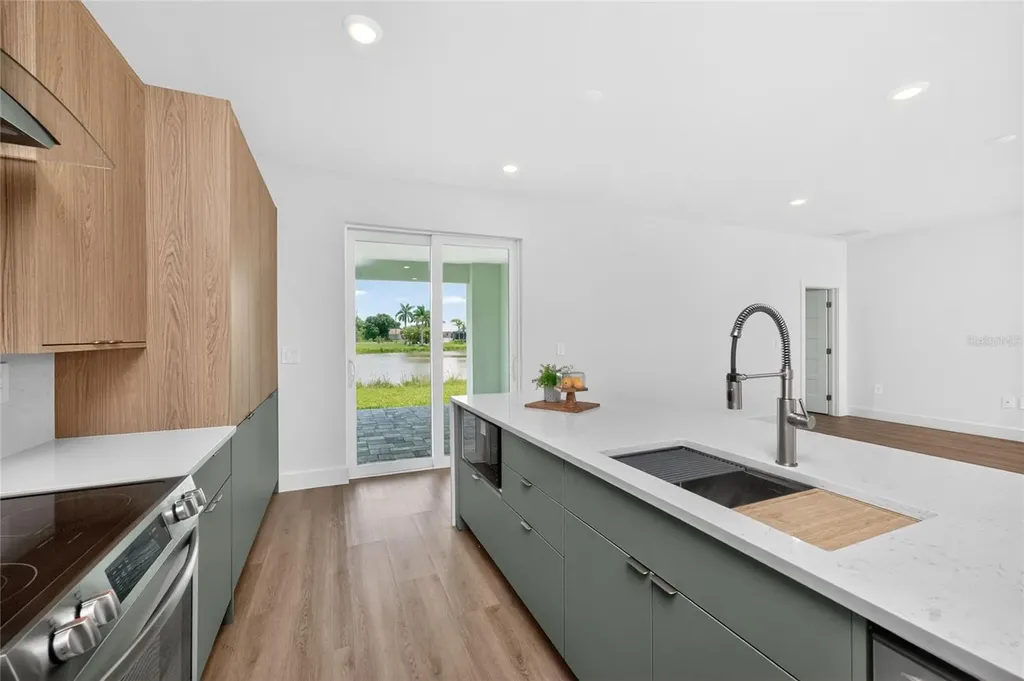 203 Redwood Road Rotonda West FL 33947