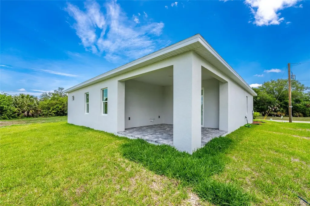 203 Redwood Road Rotonda West FL 33947
