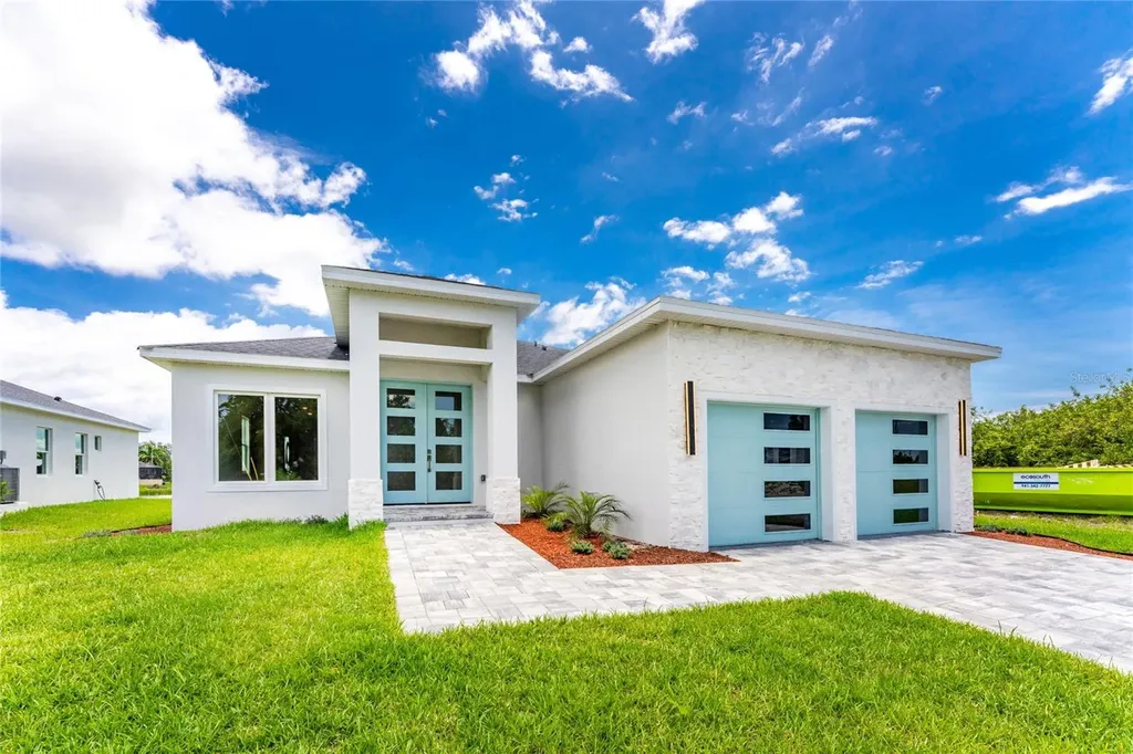 203 Redwood Road Rotonda West FL 33947