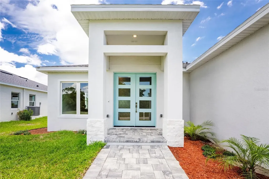 203 Redwood Road Rotonda West FL 33947