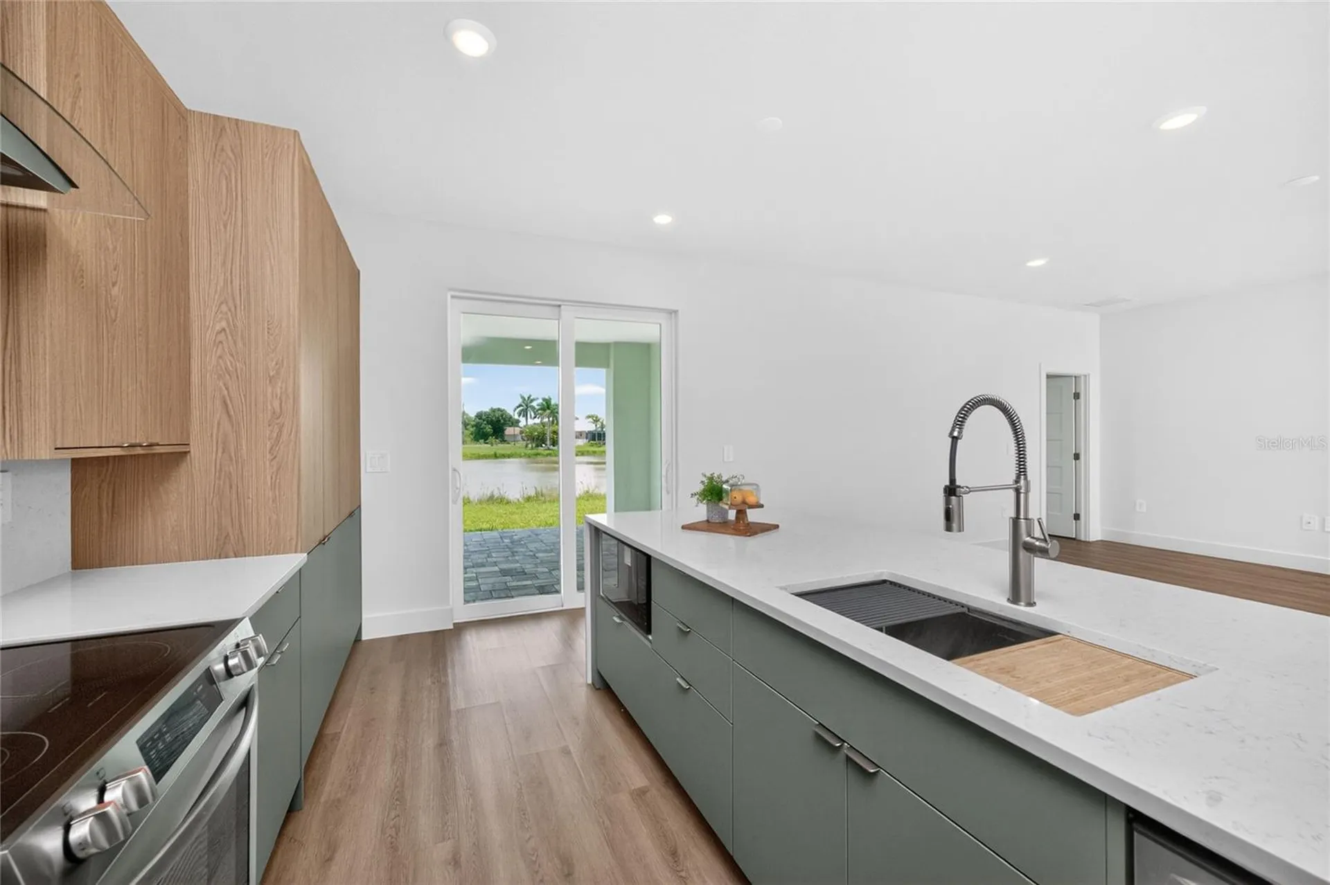 203 Redwood Road Rotonda West FL 33947