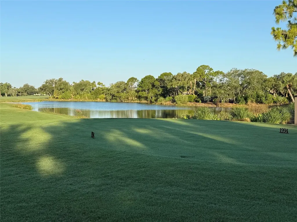 9550 High Gate Drive Sarasota FL 34238