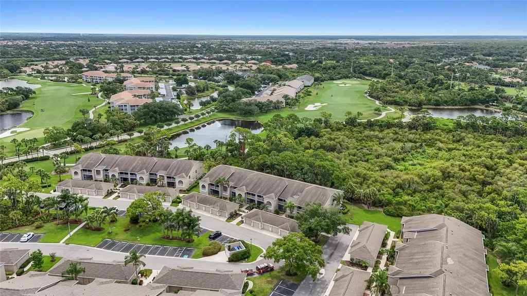 9550 High Gate Drive Sarasota FL 34238