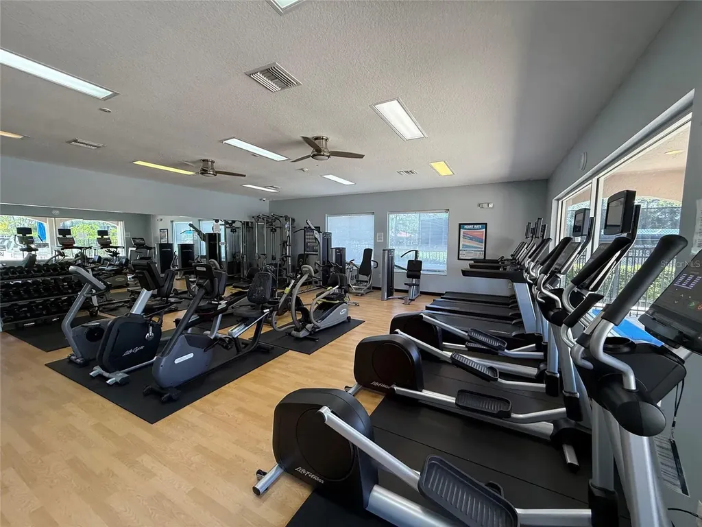9550 High Gate Drive Sarasota FL 34238