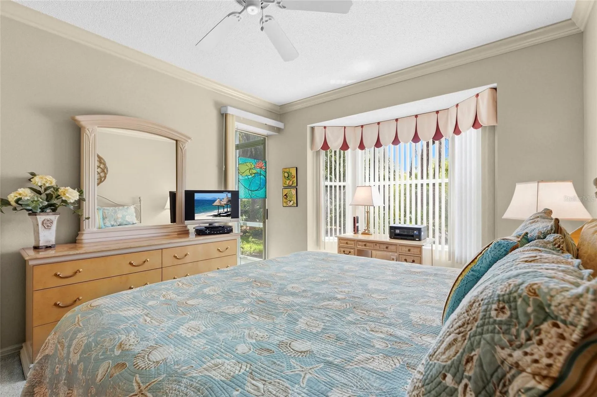 9550 High Gate Drive Sarasota FL 34238
