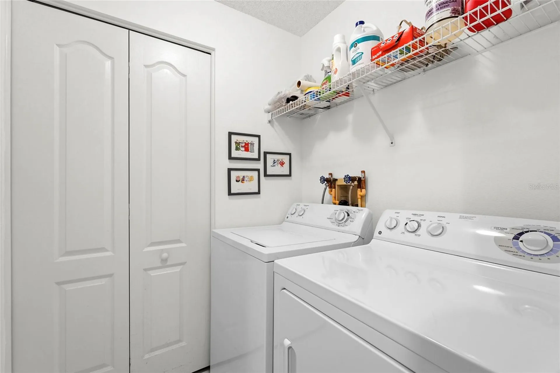 9550 High Gate Drive Sarasota FL 34238