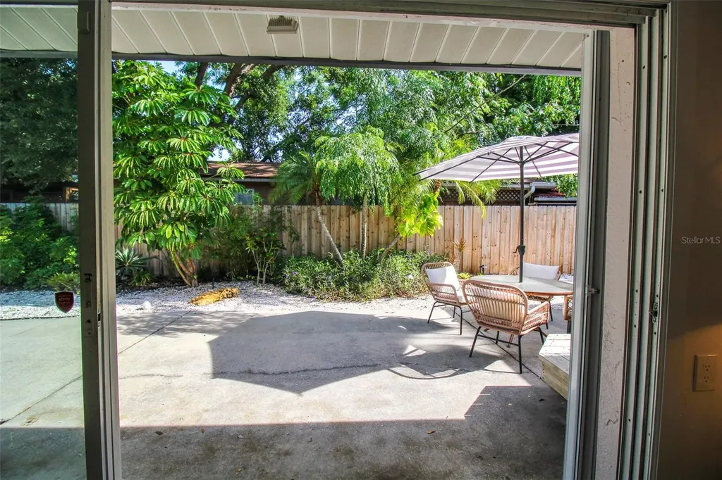 671 47th Street Sarasota FL 34234