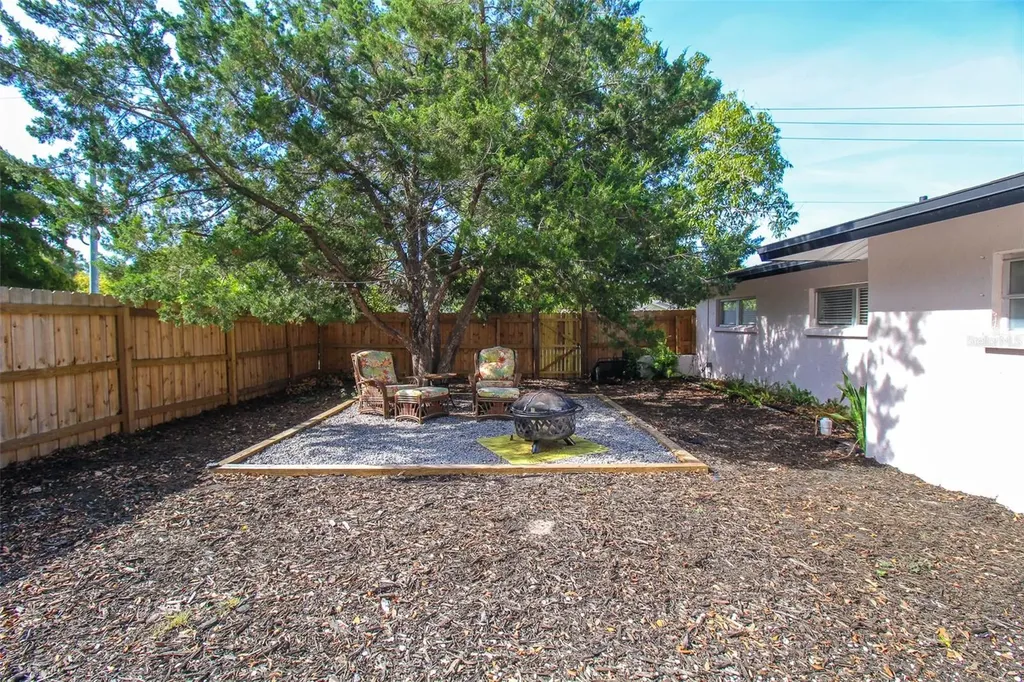 671 47th Street Sarasota FL 34234