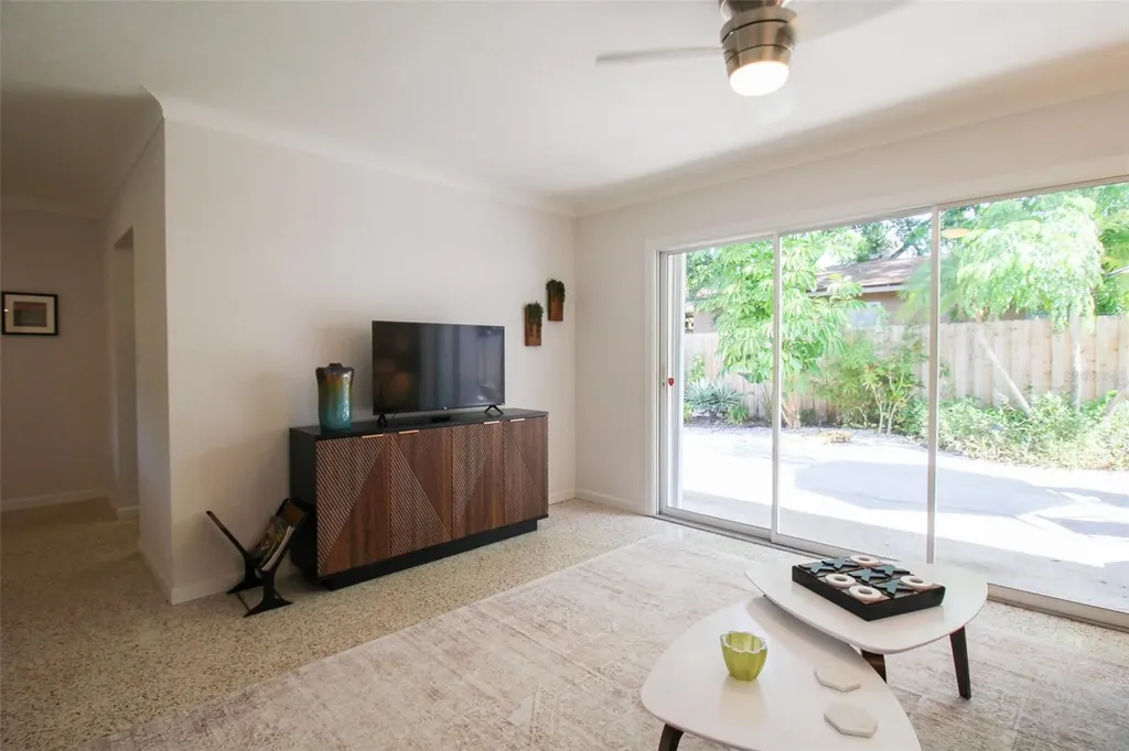 671 47th Street Sarasota FL 34234