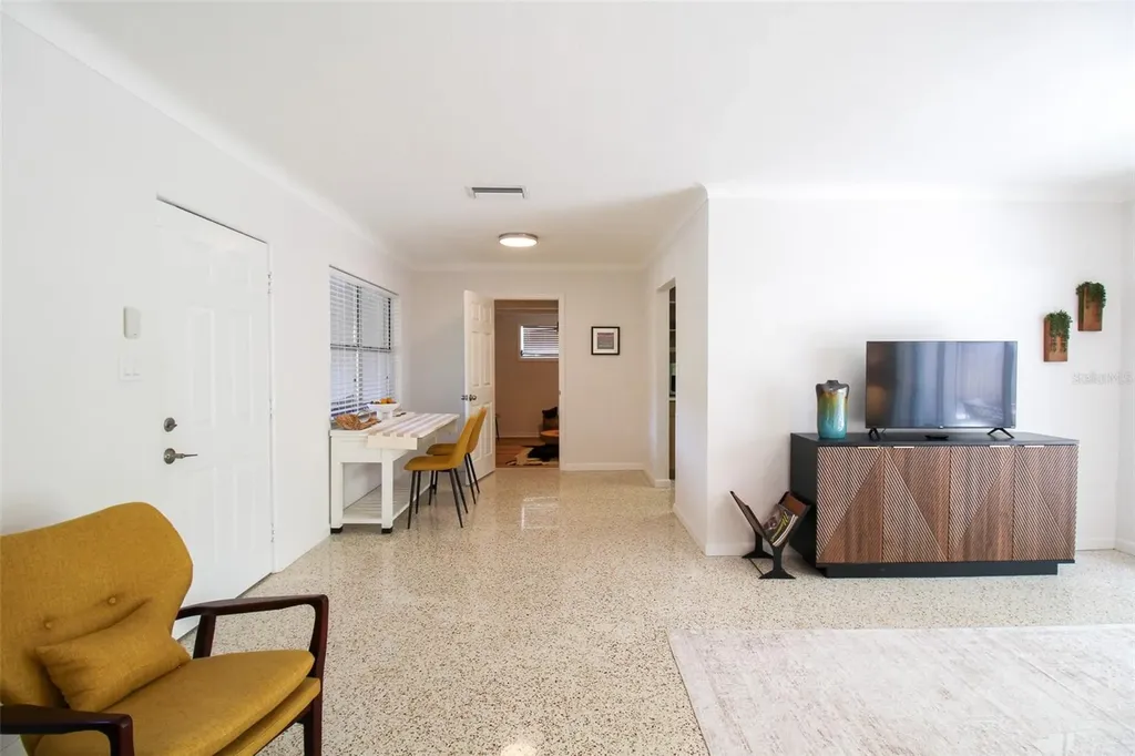 671 47th Street Sarasota FL 34234