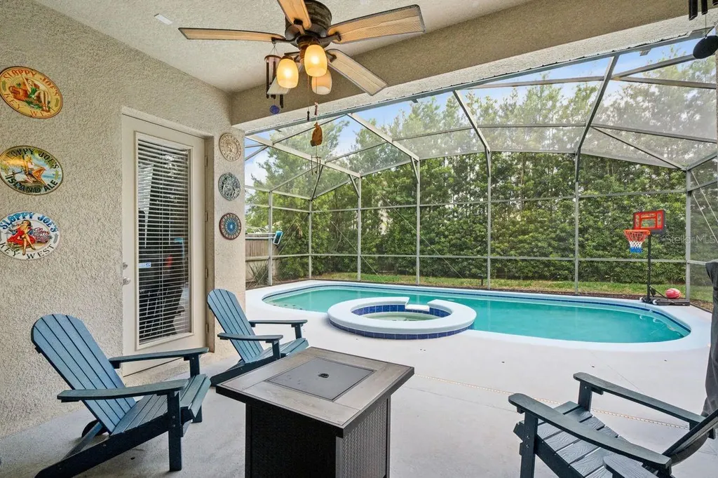 8484 Dover View Lane Orlando FL 32829