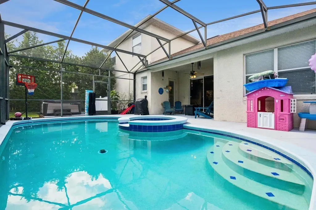 8484 Dover View Lane Orlando FL 32829