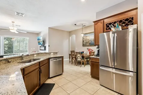 8484 Dover View Lane Orlando FL 32829