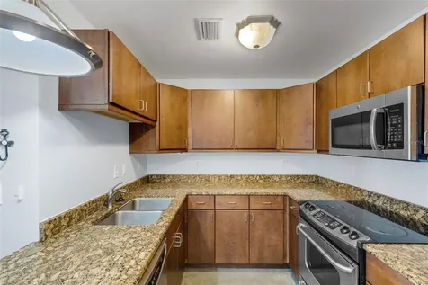 125 N Kentucky Avenue Lakeland FL 33801