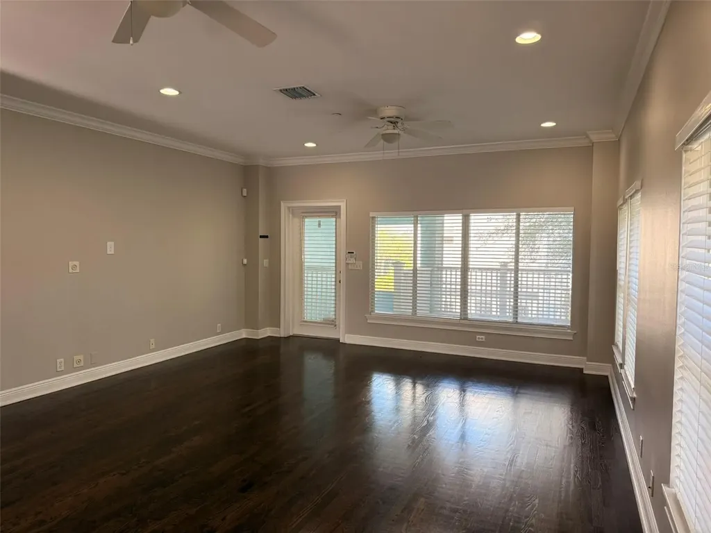 6815 S Juanita Street Tampa FL 33616
