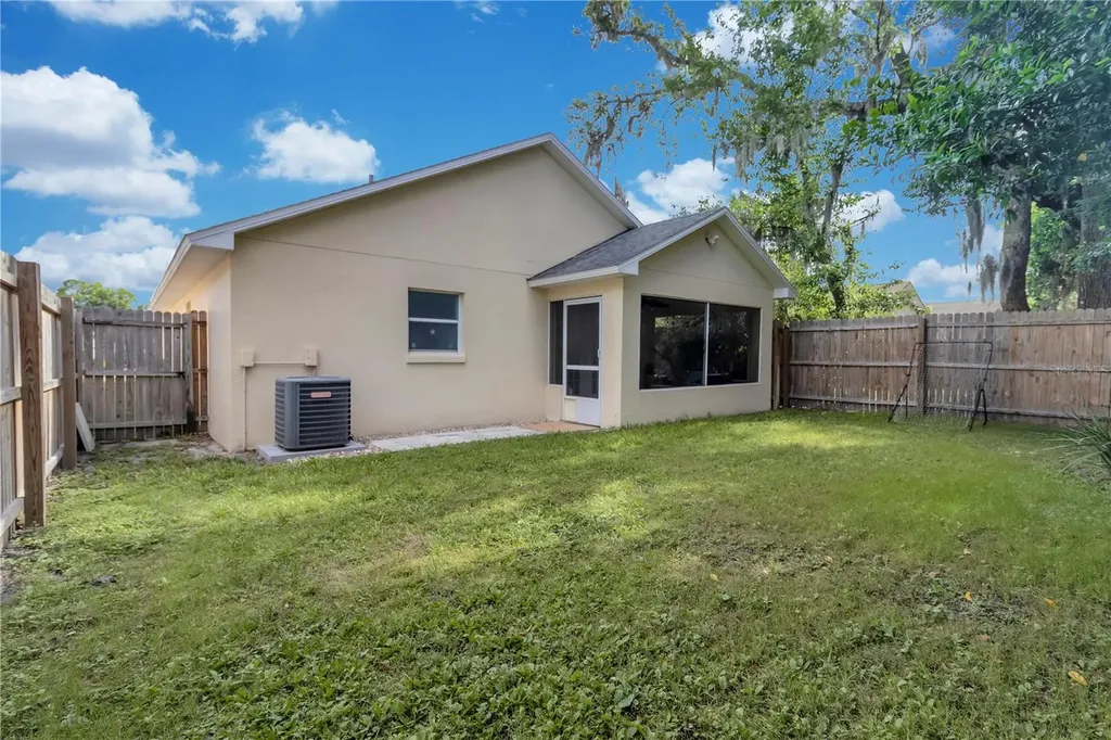 105 Holloway Court Sanford FL 32771