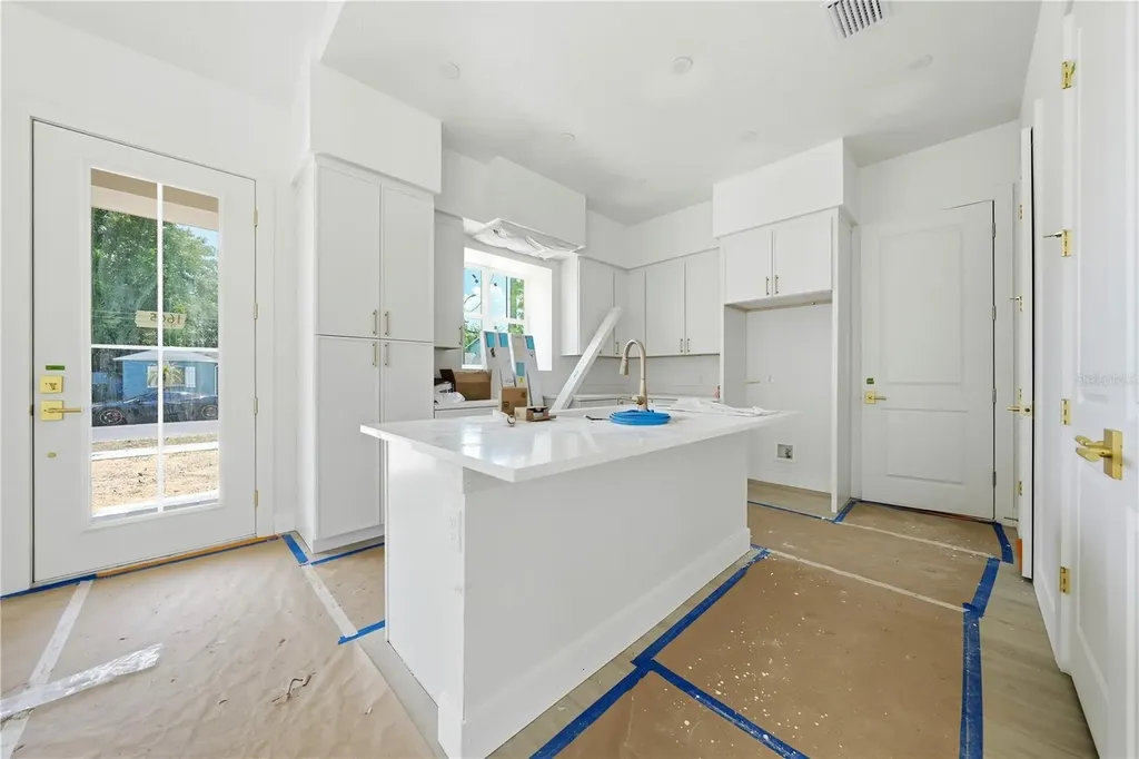 1605 Bryn Mawr Street Orlando FL 32804