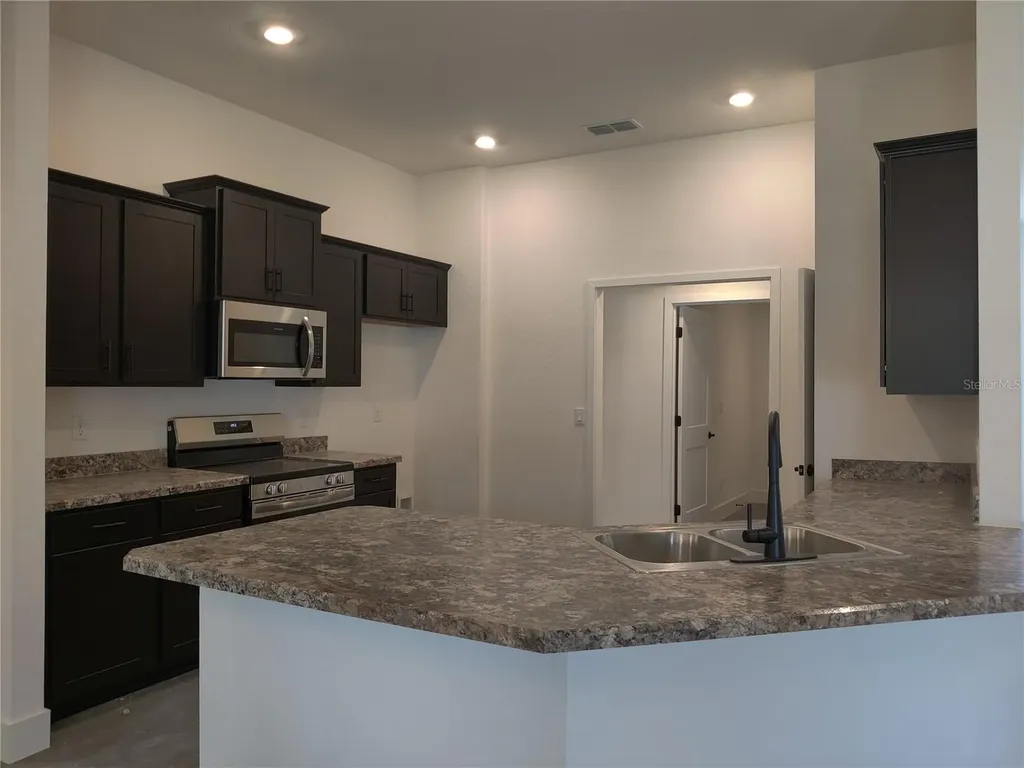 1 Chrysanthemum Court Homosassa FL 34446
