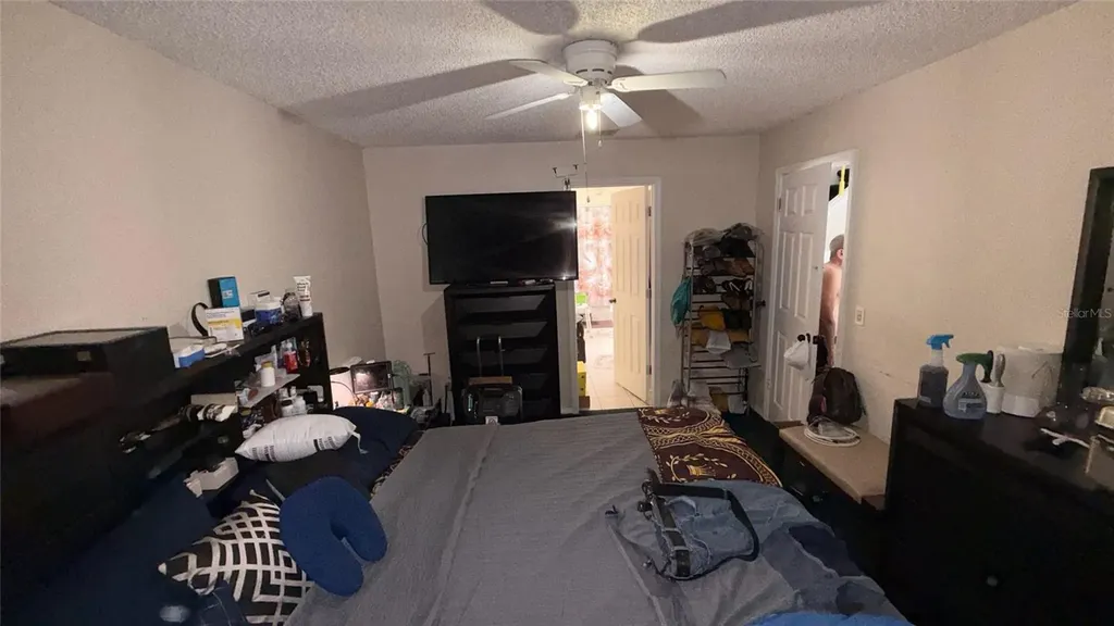 187 Pinewood Circle Kissimmee FL 34743