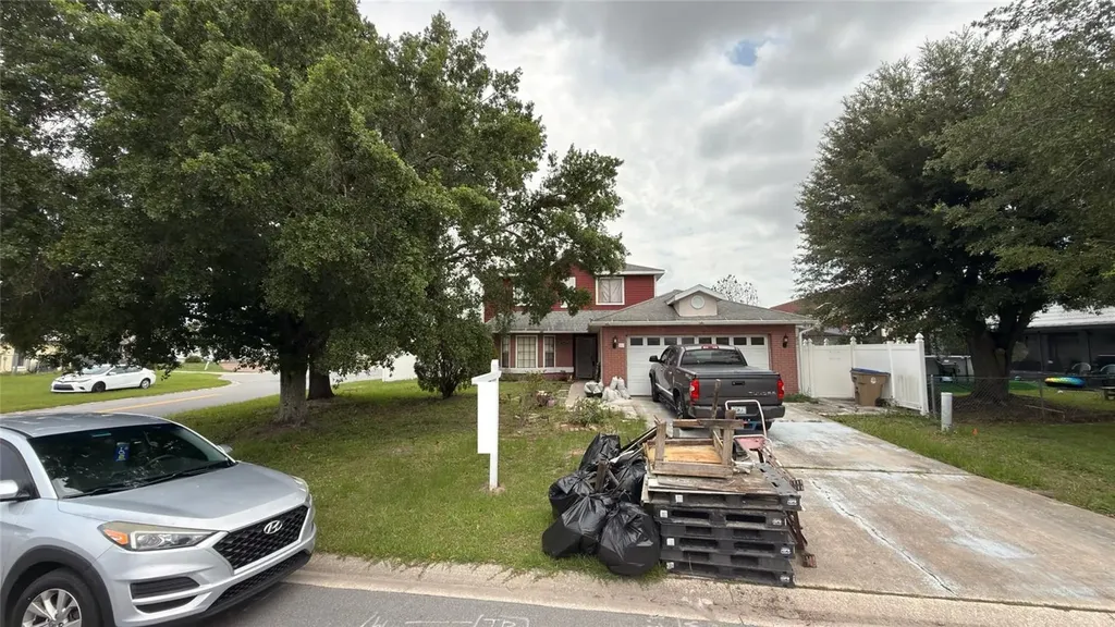 187 Pinewood Circle Kissimmee FL 34743