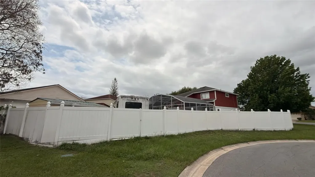 187 Pinewood Circle Kissimmee FL 34743