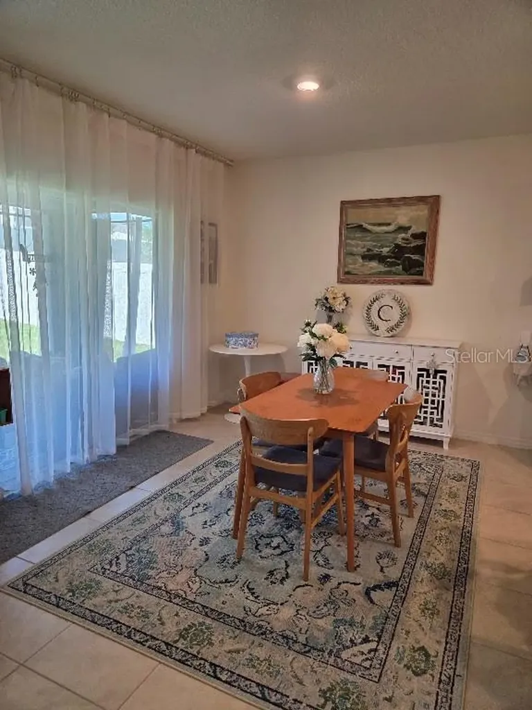 5268 Greenheart Avenue Mount Dora FL 32757