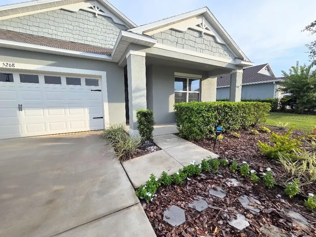 5268 Greenheart Avenue Mount Dora FL 32757