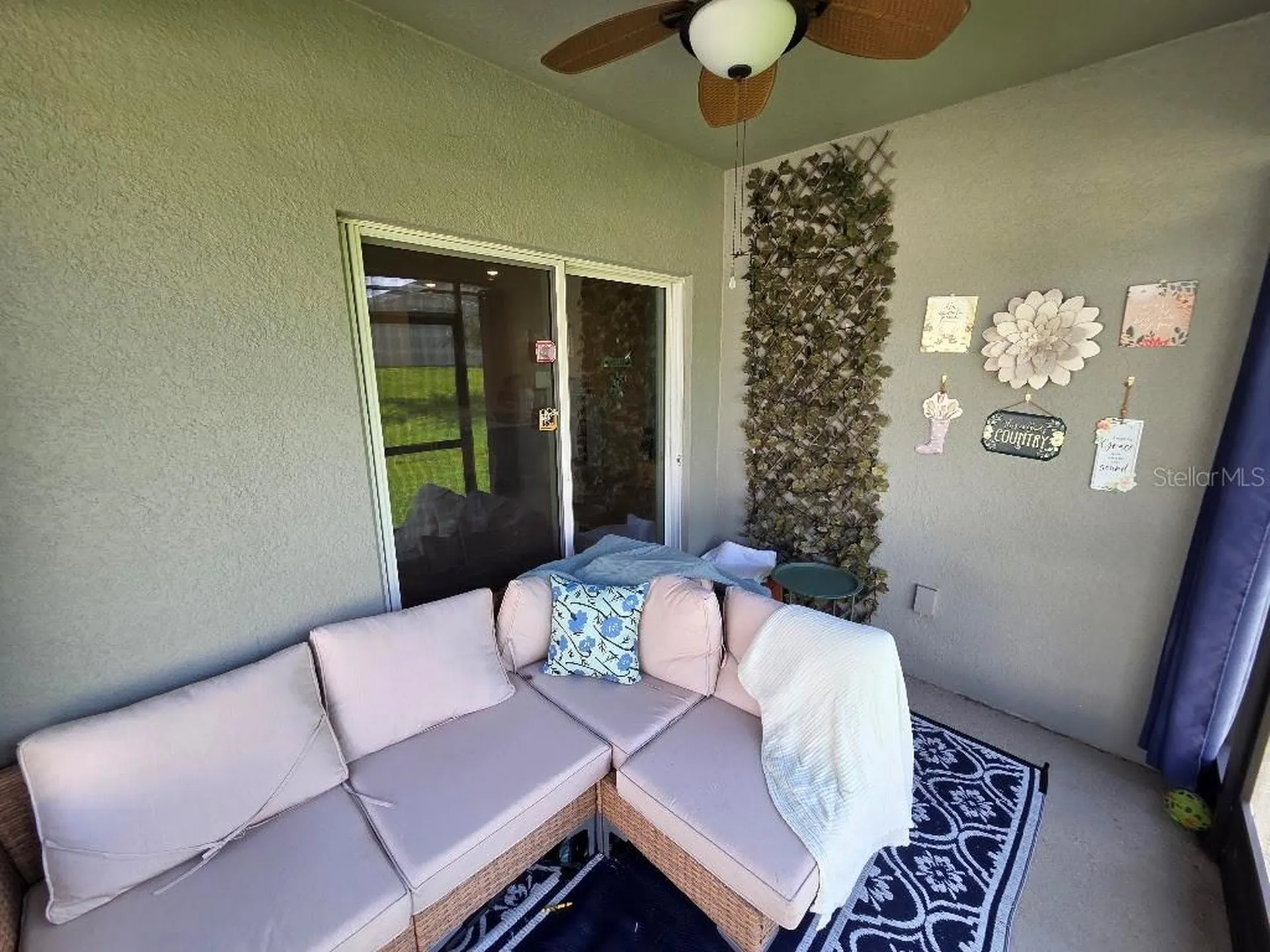5268 Greenheart Avenue Mount Dora FL 32757