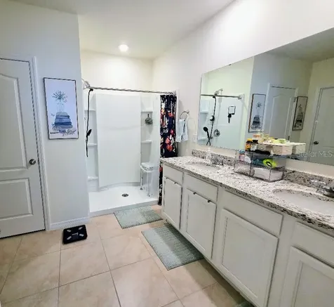 5268 Greenheart Avenue Mount Dora FL 32757
