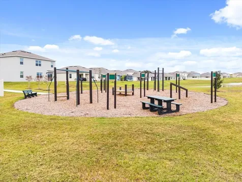 5268 Greenheart Avenue Mount Dora FL 32757