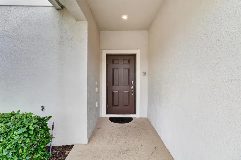 8980 Stinger Drive Davenport FL 33896
