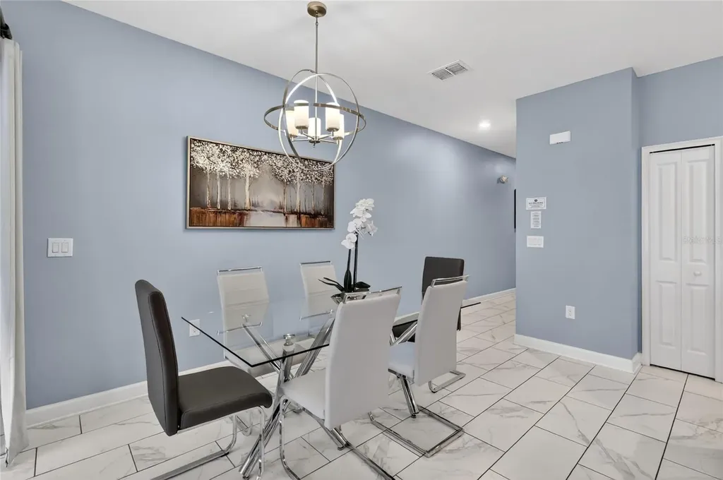 8980 Stinger Drive Davenport FL 33896